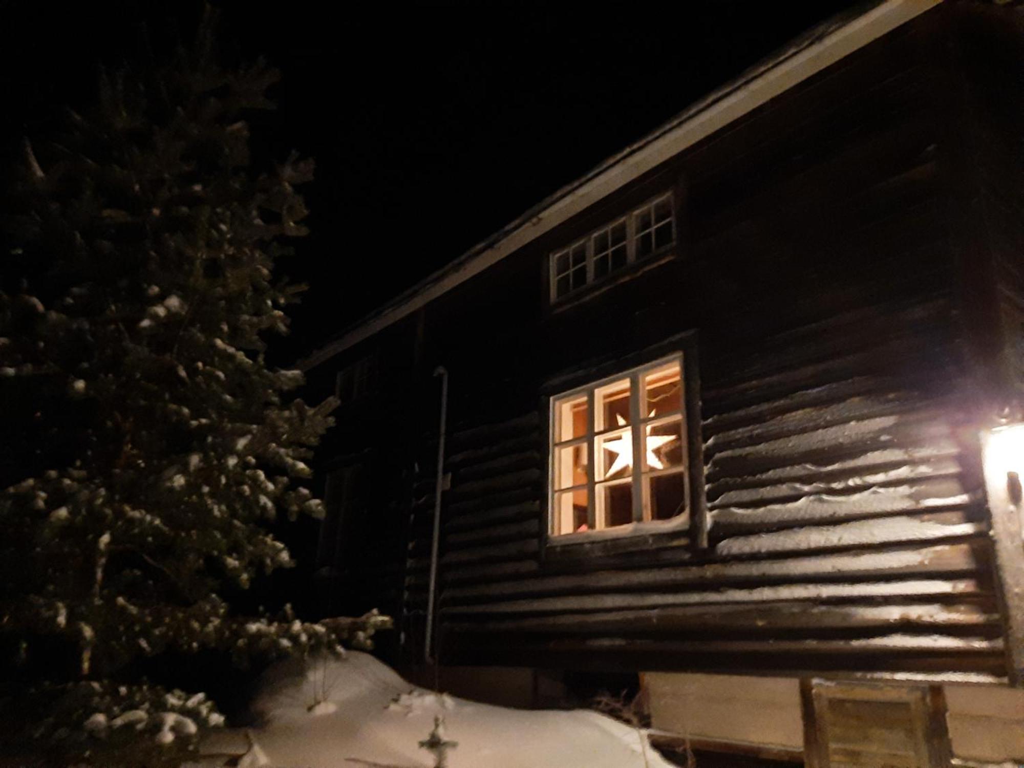 Kalix Riverside Inn, Farm Timbering Exterior foto